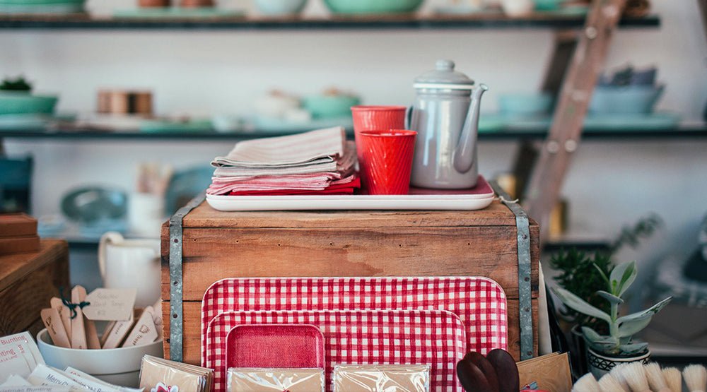 Come Curare e Pulire gli Oggetti Vintage: Guida Pratica per Appassionati e Collezionisti