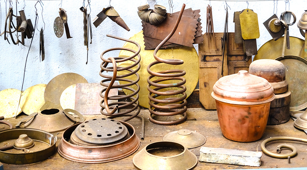 Come Pulire l’Ottone: Soluzioni fai da te per Mantenere i Tuoi Oggetti Vintage Splendenti