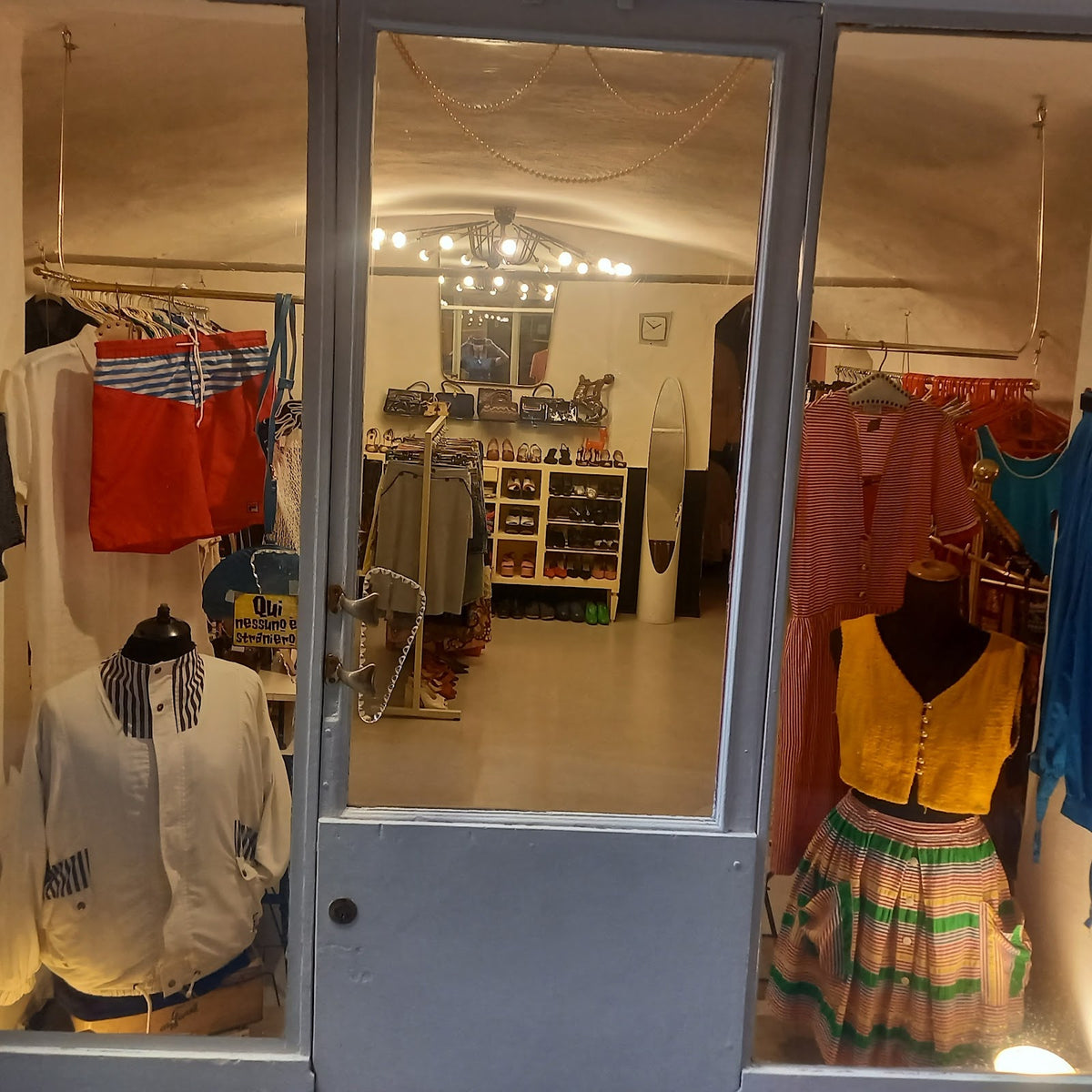 Almanacco Vintage Store - negozio vintage a Genova (foto via Google Maps)