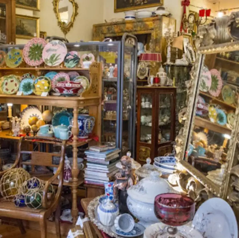 Antiquariato a Bologna ABC - Negozi vintage