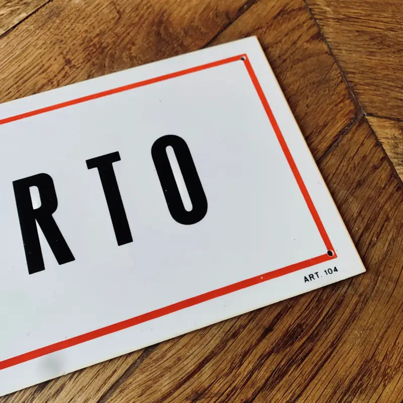 Aperto Targa vintage in plastica - Italia 1980 - Targhe e Insegne