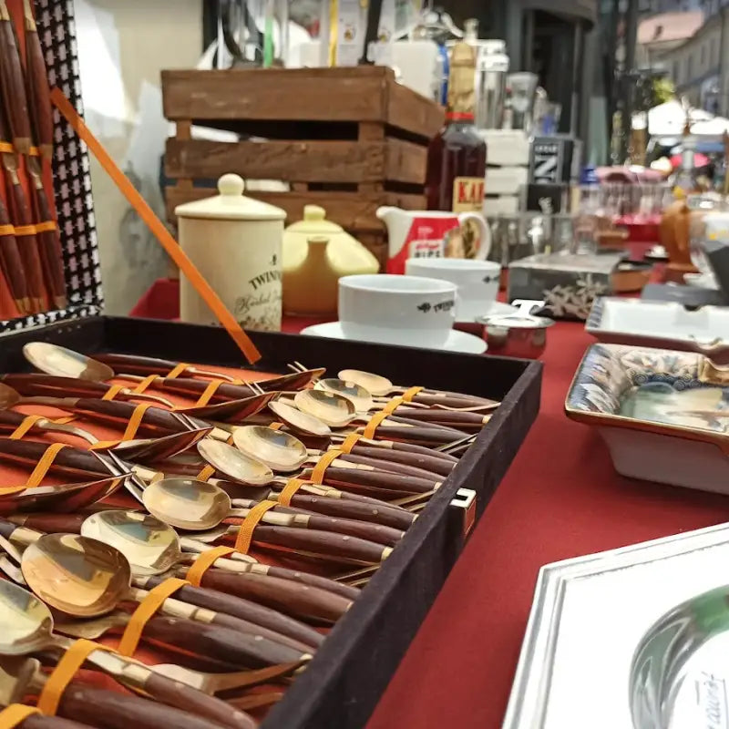 Bric à Brac Antichità - Negozi vintage