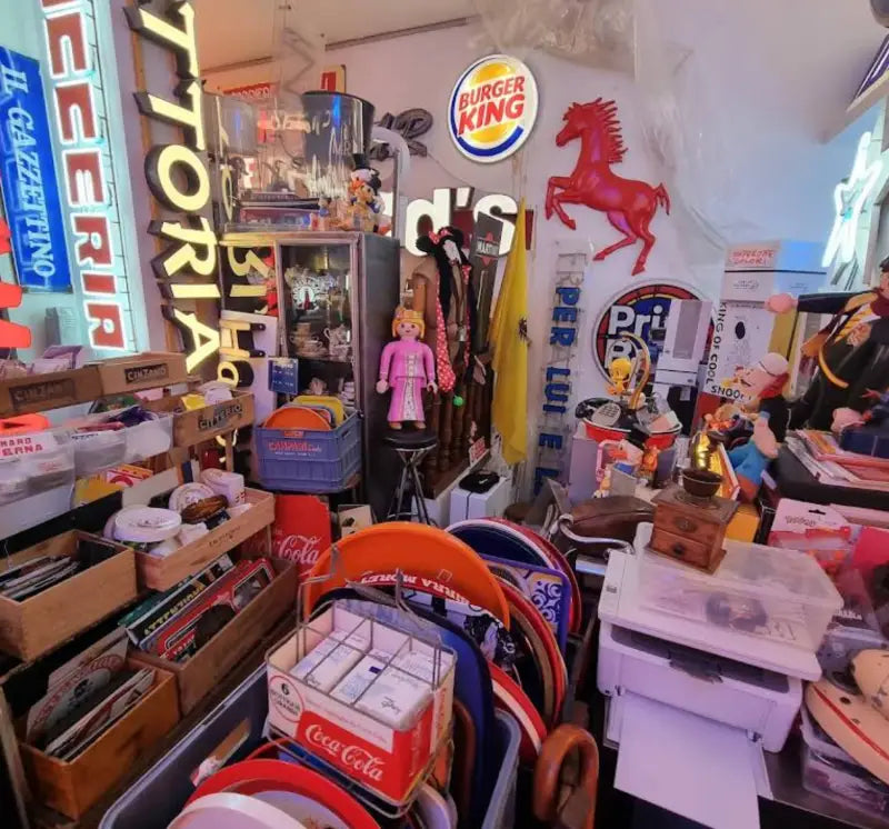 Il Cirmolo - Vintage e Antiquarito - Negozi vintage