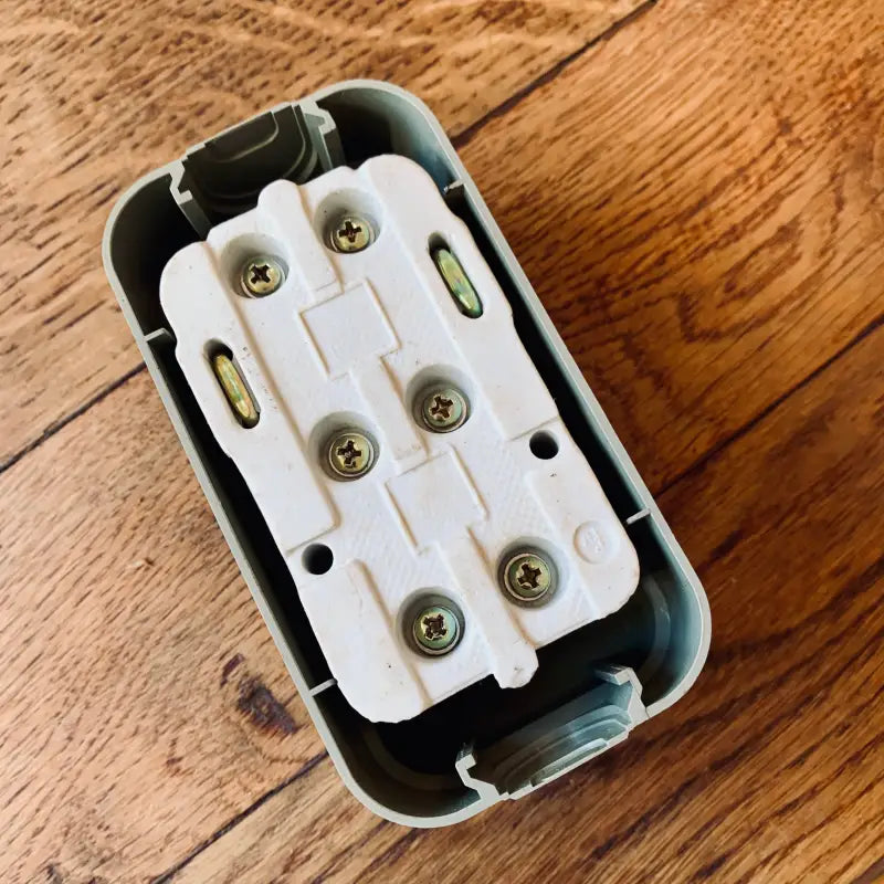 Interruttore da parete vintage Bticino stile Industrial - Italia 1980 - Interruttori