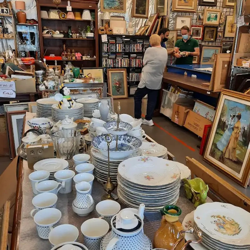 La Mecca Contovendita e Compravendita - Negozi vintage