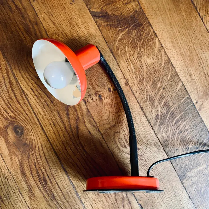 Nuova Veneta Lumi Lampada Modernariato rossa - Italia 2000 - Lampada da tavolo