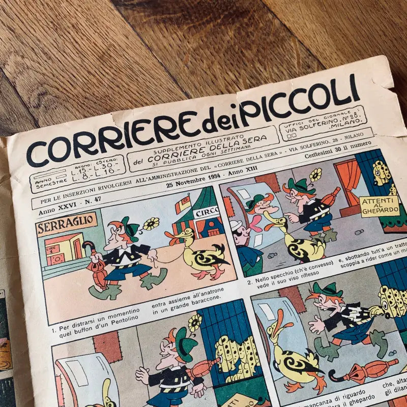Fumetto italiano d’epoca per bambini intitolato ’Corriere dei Piccoli’ con strisce a fumetti colorate.