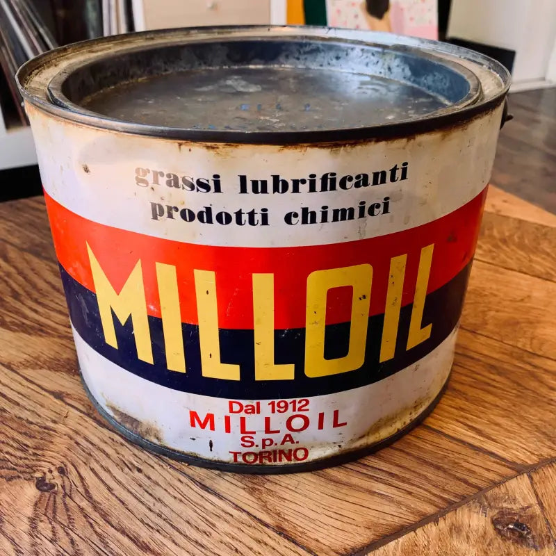 Scatola vintage industriale grasso ’Milloil - Torino’ - Italia 1970 - Contenitori