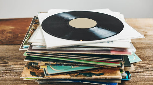 Dischi in vinile: 5 consigli per la cura e la pulizia della tua collezione di dischi