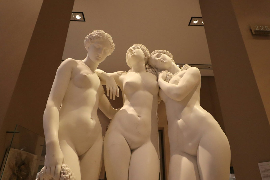 Statue e superfici in marmo