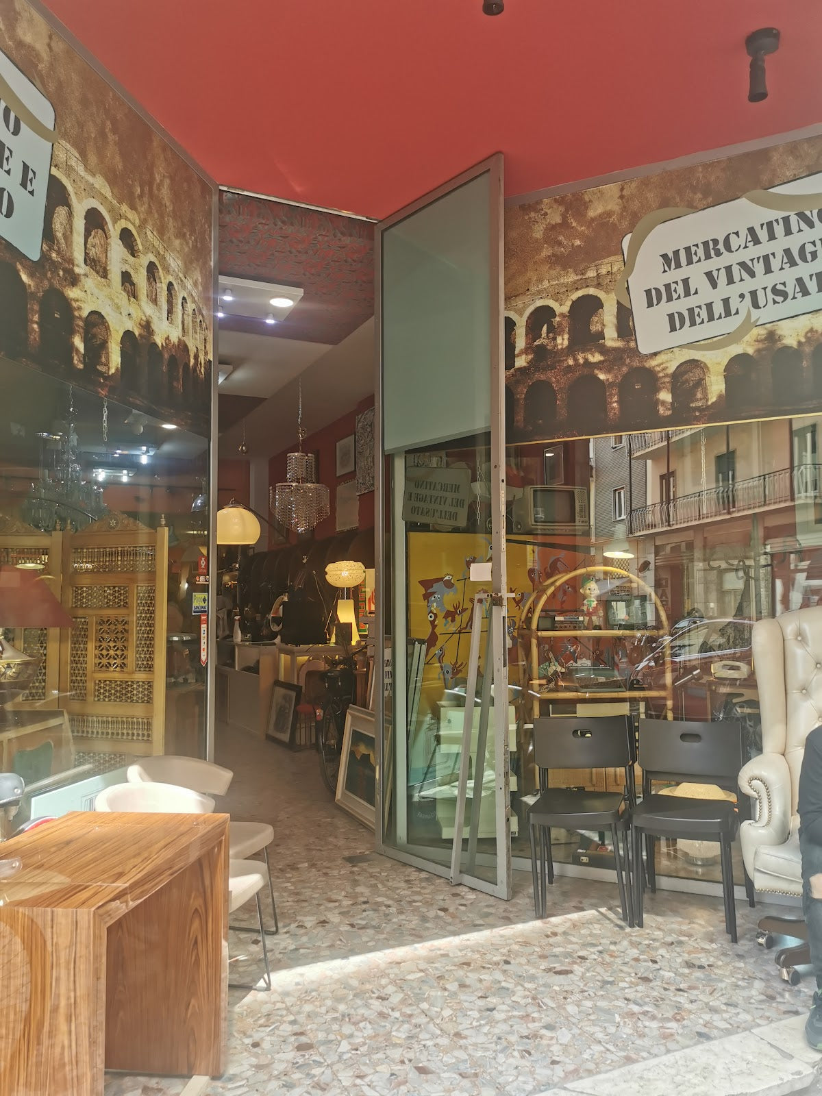 Mercatino Vintage Verona (Vintage Fe) - negozio vintage a Verona (foto via Google Maps)