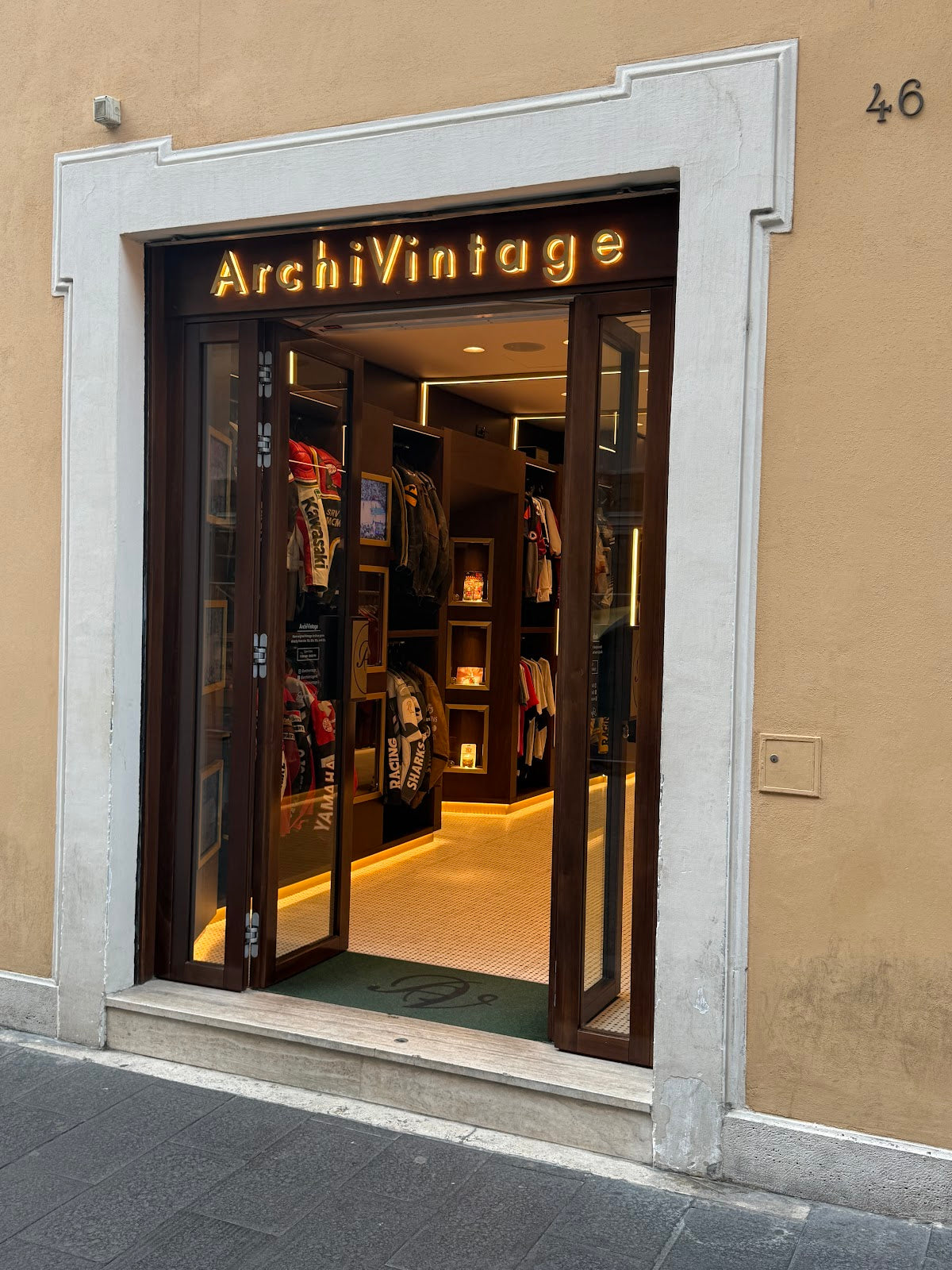 ArchiVintage - negozio vintage a Roma (foto via Google Maps)