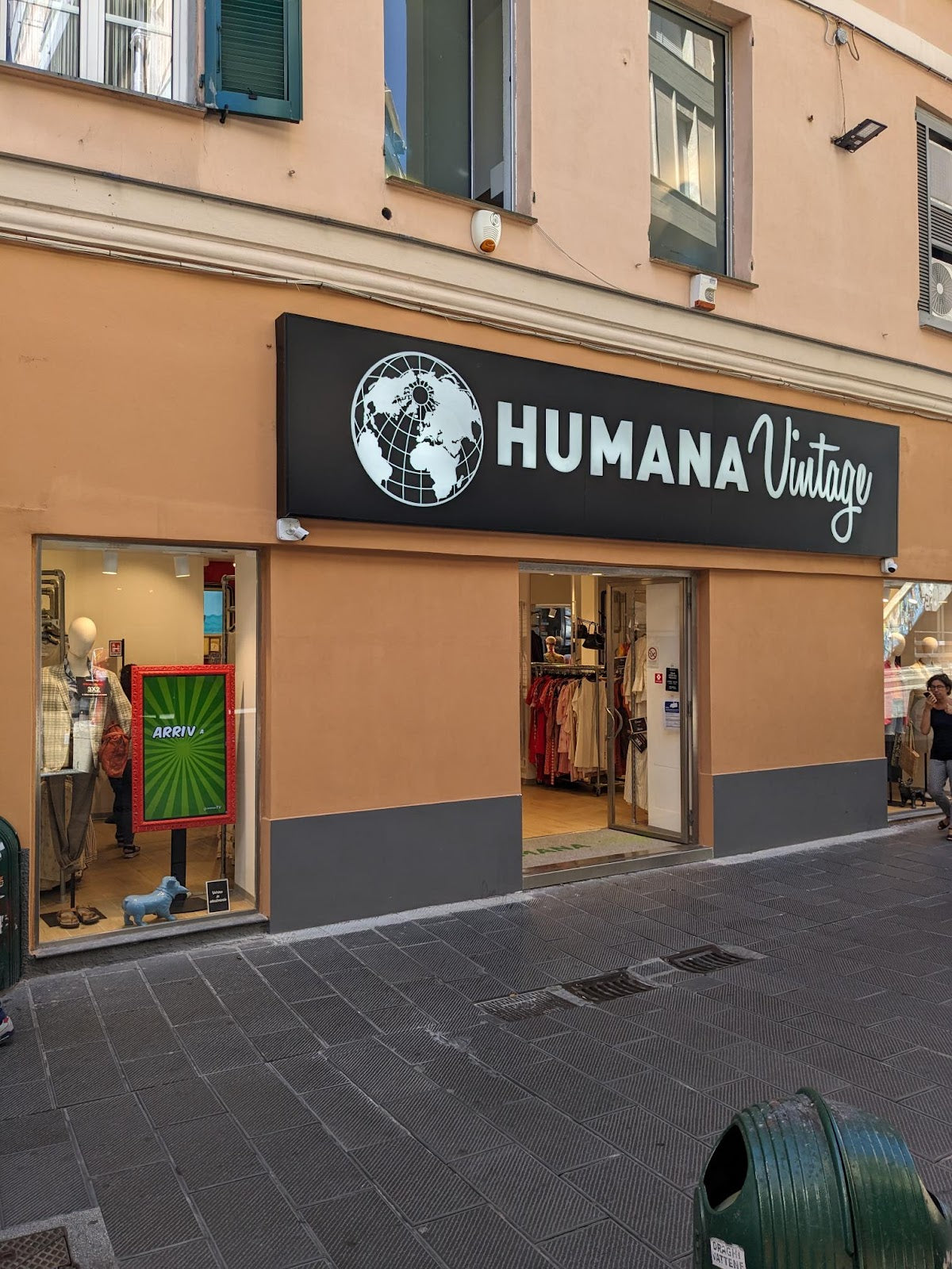 Humana Vintage Genova - negozio vintage a Genova (foto via Google Maps)