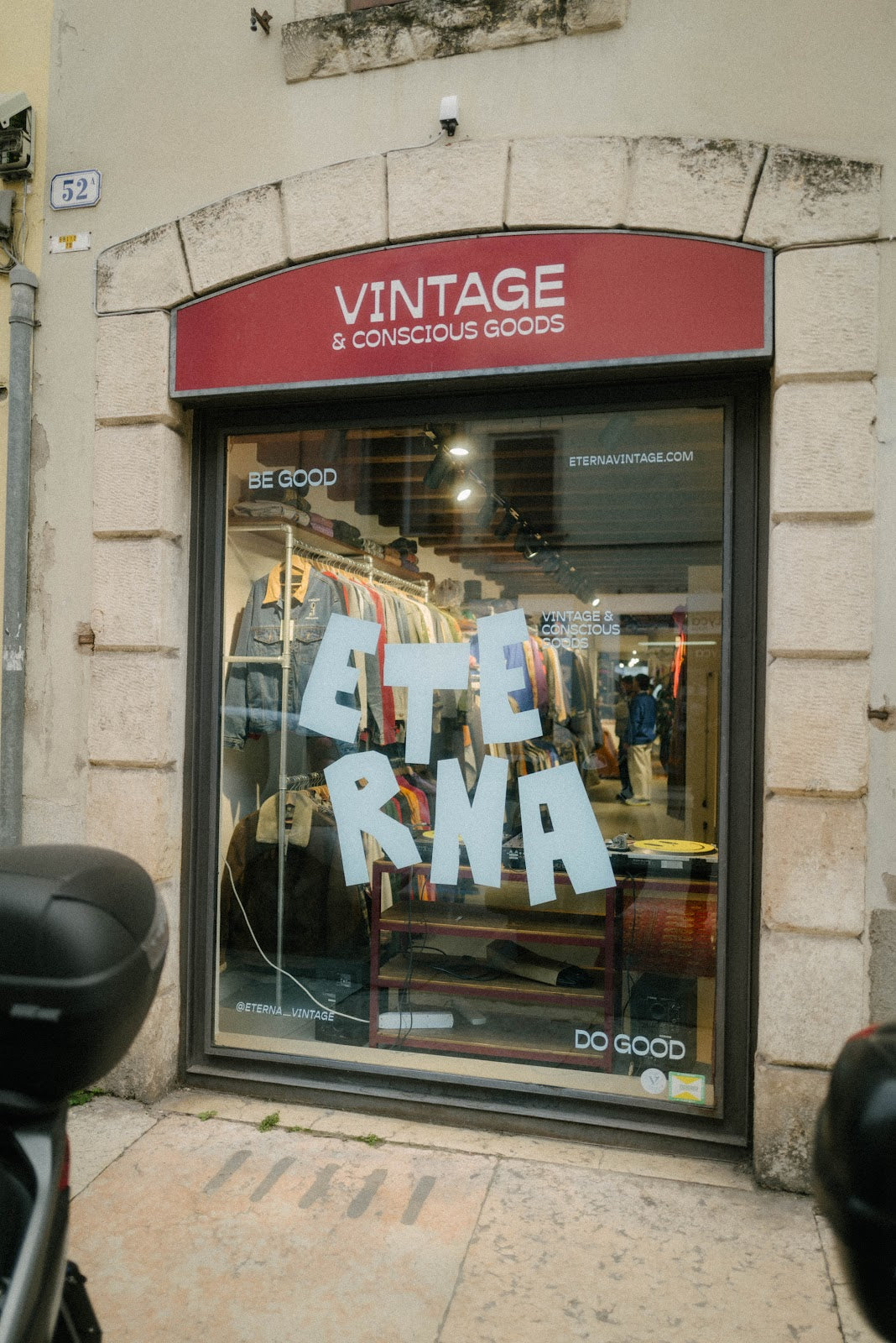 Eterna Vintage & Conscious Goods - negozio vintage a Verona (foto via Google Maps)