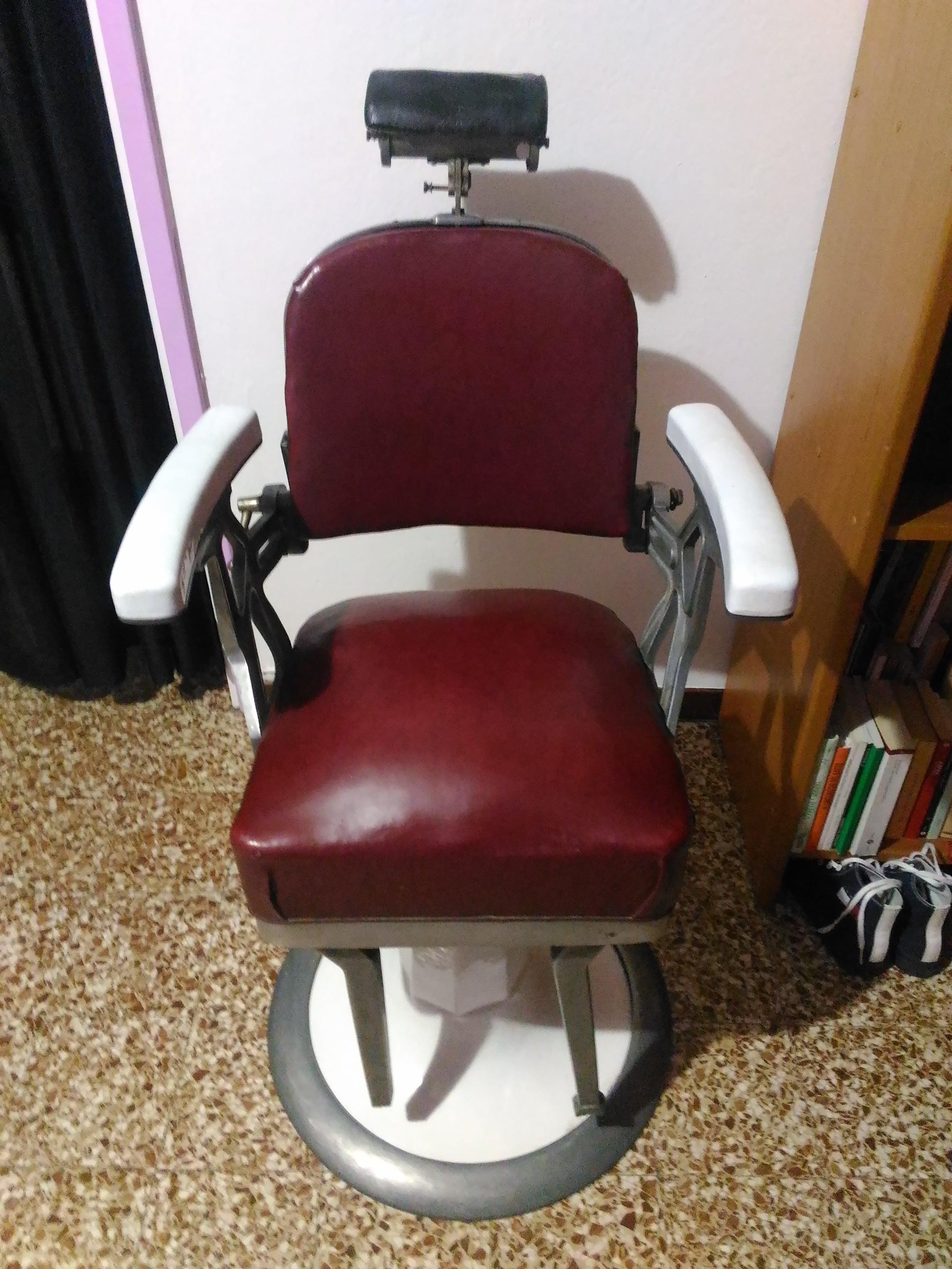 Poltrona da barbiere Vintage Bordeaux anni 50