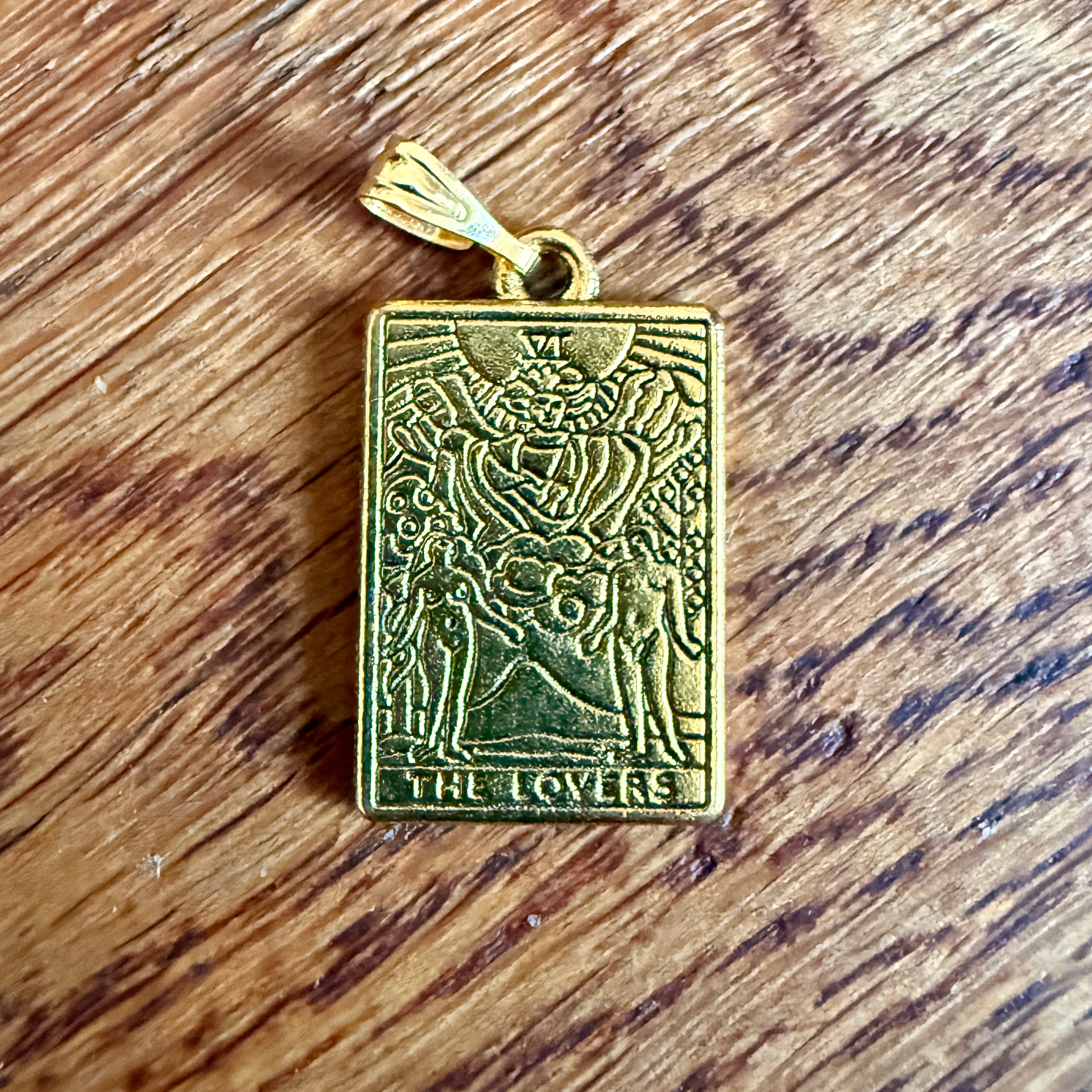 Gli Amanti tarocchi ciondolo vintage in metallo oro - Spagna 2000