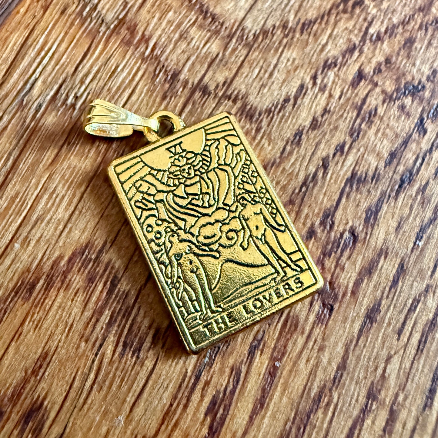 Gli Amanti tarocchi ciondolo vintage in metallo oro - Spagna 2000