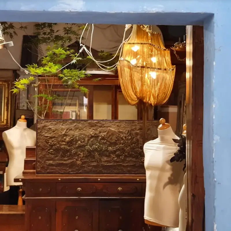 Antico Castiglione - Antichità e Restauro - Negozi vintage