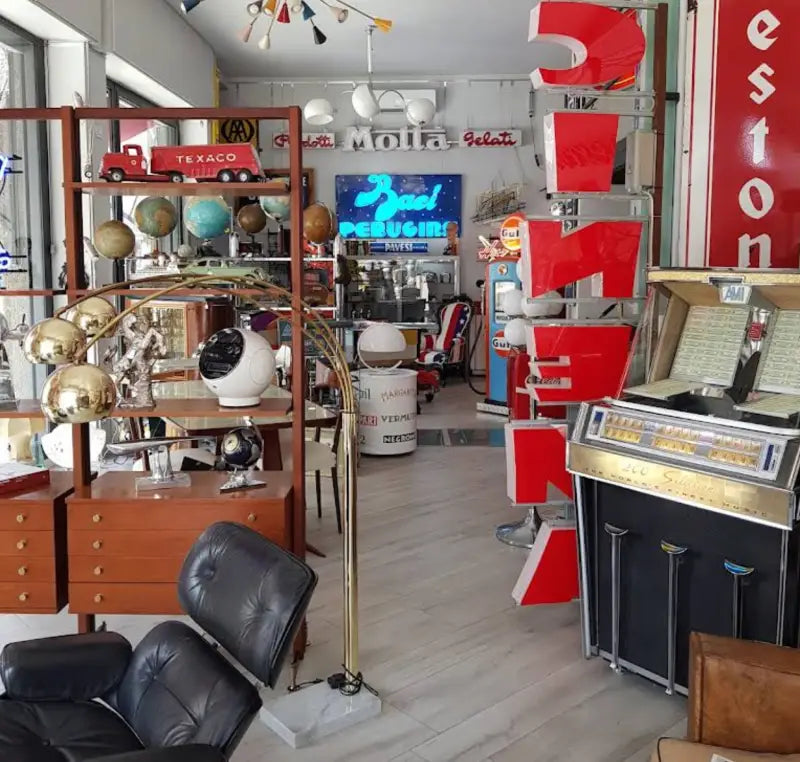 Beretti Antiquaria Milano - Negozi vintage