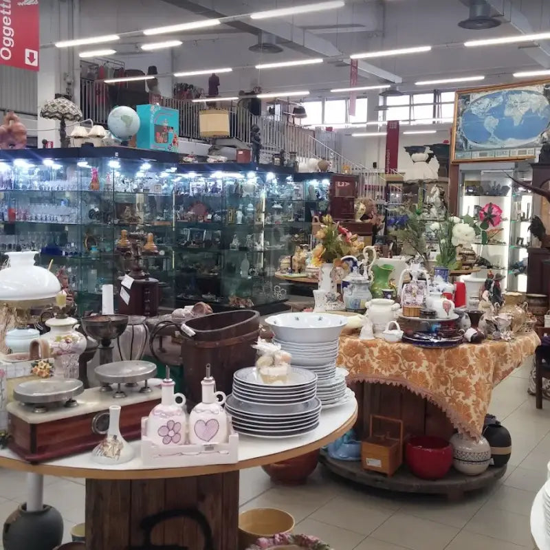 Cose d’altre Case - Negozi vintage