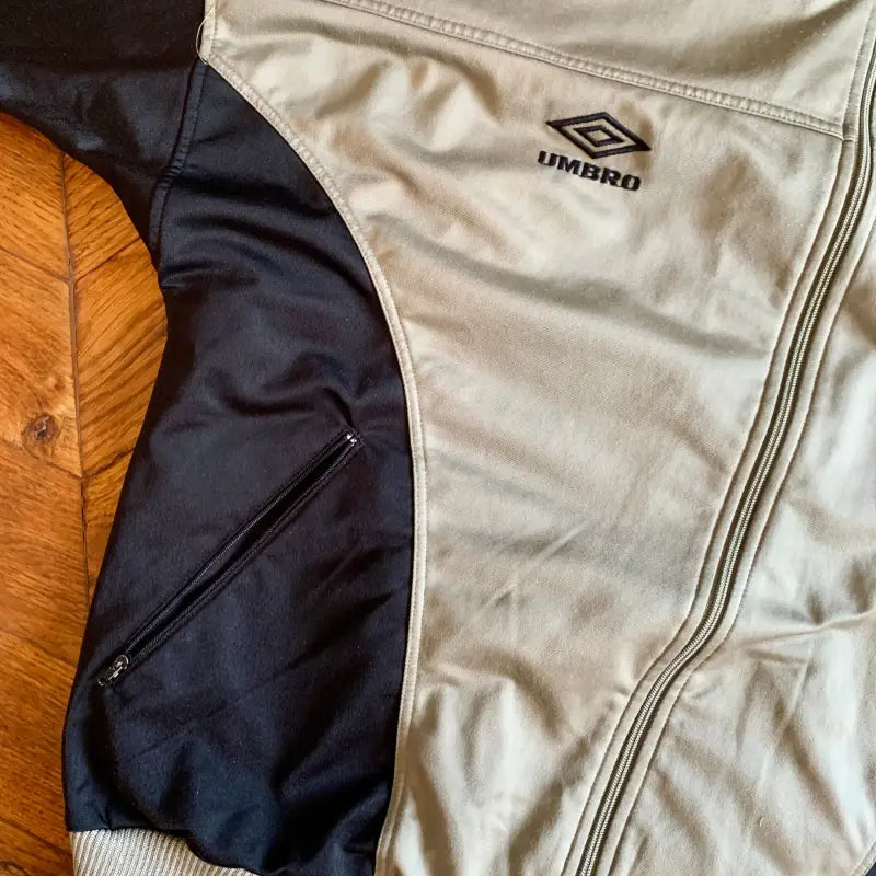 Felpa Umbro vintage Beige con Bande Logo Retro - Italia 1994 - Felpa