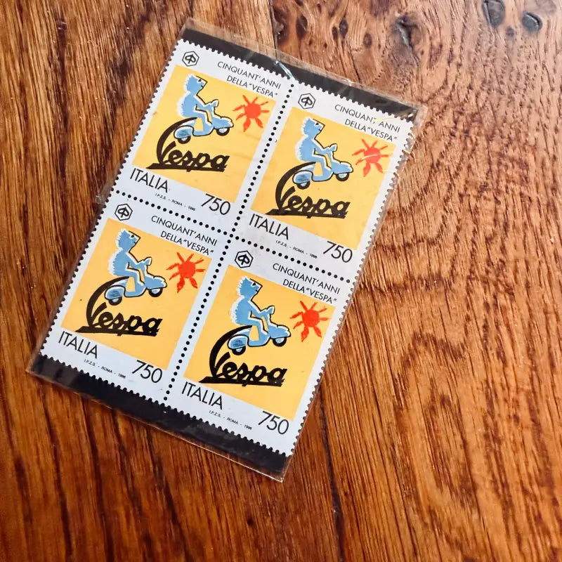 Foglio Francobolli 50 Anni Vespa Anniversario 750 Lire - Italia 1996 - Francobolli