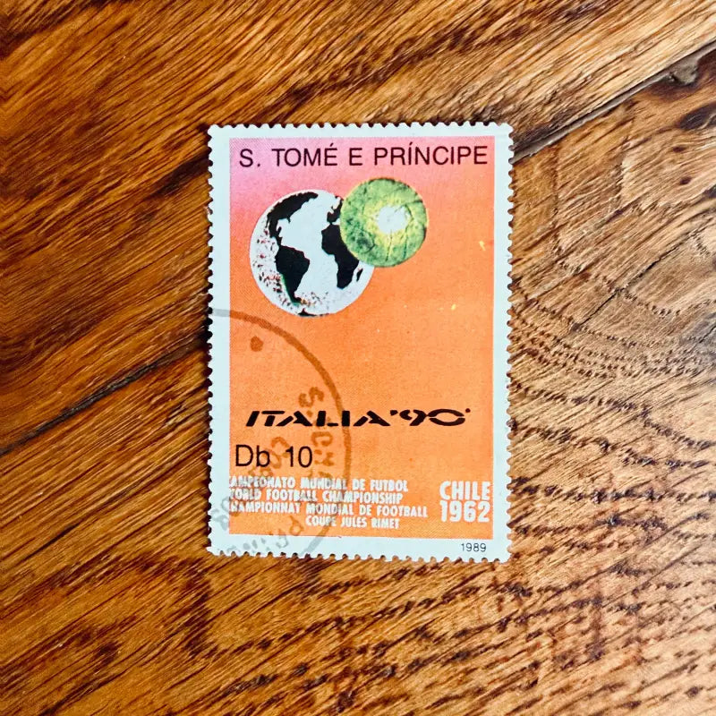 Francobollo Italia ’90 Mondiali di Calcio Chile 1962 S.Tomé e Principe - Italia 1989 - Francobolli