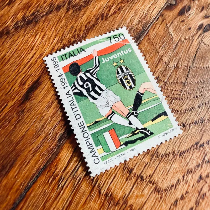 Juventus Campione d’Italia Francobollo 750 Lire Ugo Nespolo - Italia 1995 - Francobolli
