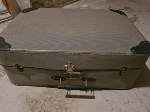 Valigia di cartone retro/vintage