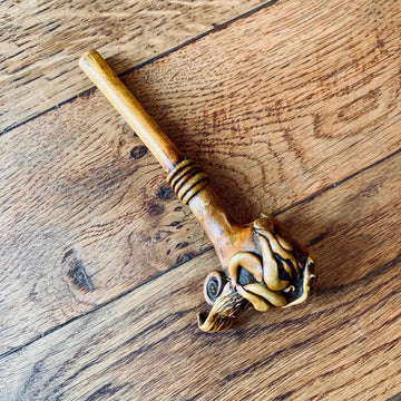 Pipa Vintage Intagliata a Mano con Motivo Grottesco - URSS 1950 - Pipe