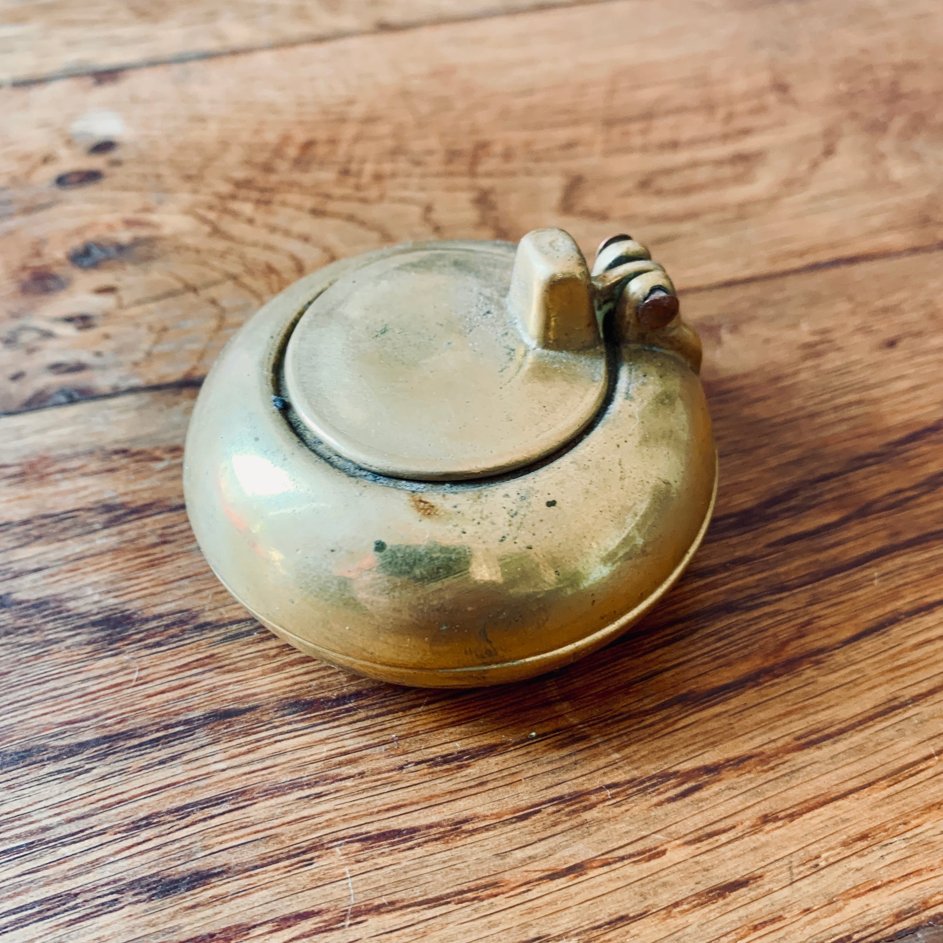 Posacenere Marcel Rotondo In Ottone Naturale, Azucena