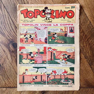 Copertina di un fumetto italiano d’epoca con i personaggi di Topolino dal titolo ’Topolino’.