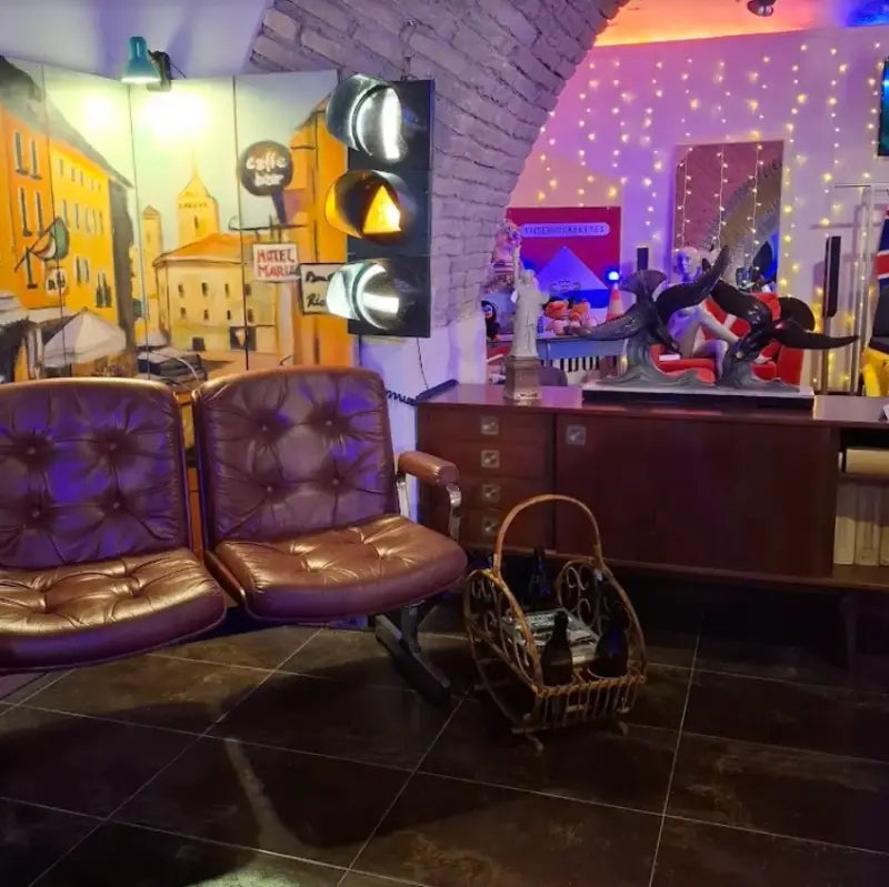 SPACE Vintage & Original Objects - Negozi vintage
