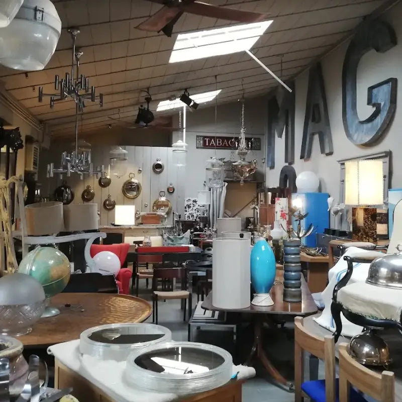 Spazio Monica Lupi - Negozi vintage