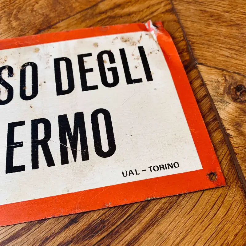 Targa vintage industriale ’E’ obbligatorio l’uso degli occhiali o schermo’ - Italia 1970 - Targhe e Insegne