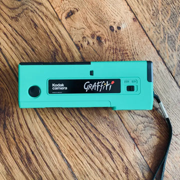 Vintage Kodak Graffiti Fotocamera Analogica - Italia 1989 - Macchina Fotografica